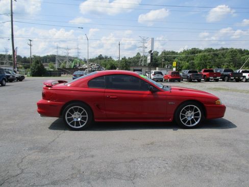 Used 1996 Ford Mustang GTS Coupe RWD image 5