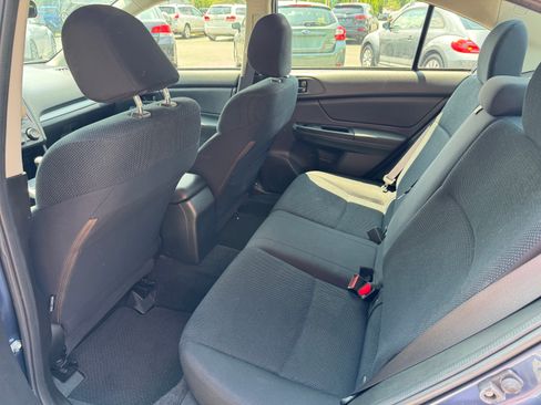 Used 2013 Subaru Impreza 2.0i image 9