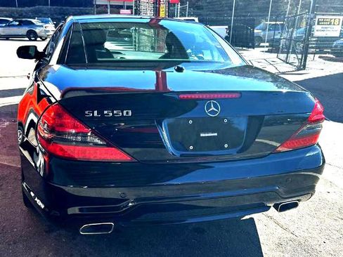 Used 2009 Mercedes-Benz SL 550 image 18