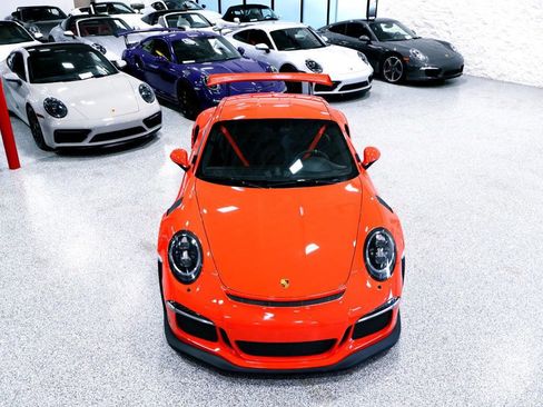 Used 2016 Porsche 911 GT3 RS image 23
