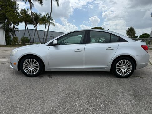 Used 2011 Chevrolet Cruze Eco FWD image 30