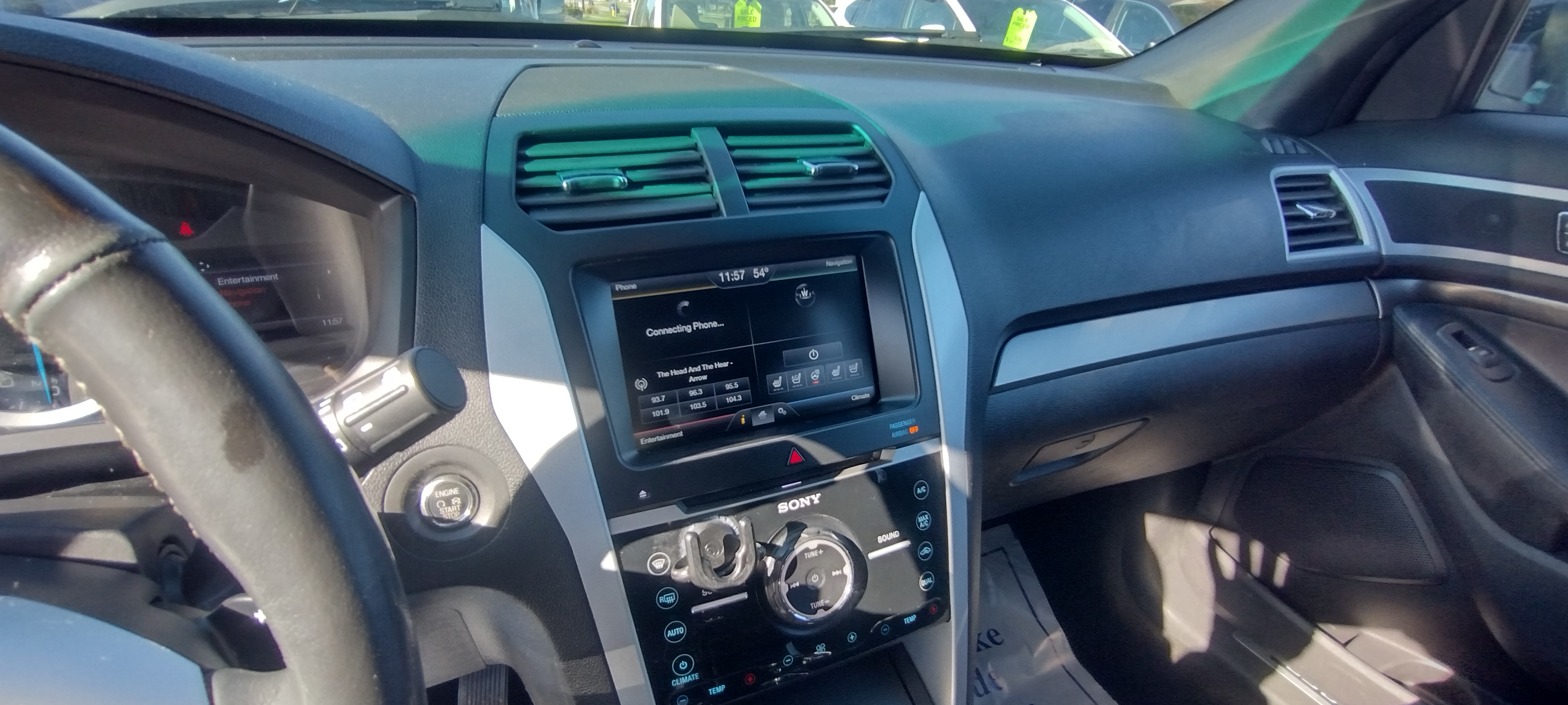 Used 2015 Ford Explorer 4WD Sport image 8