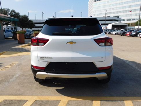 Used 2023 Chevrolet TrailBlazer LT image 7