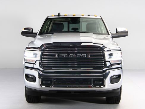 Used 2020 RAM 2500 4x4 Crew Cab Laramie image 19