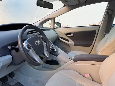 Used 2010 Toyota Prius image 8