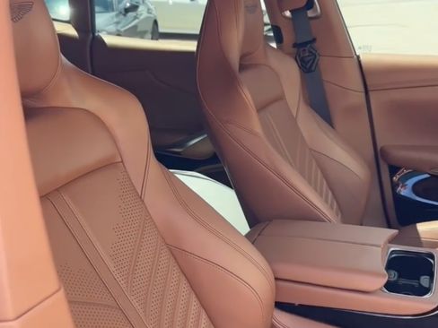 Used 2024 Aston Martin DBX 707 image 20