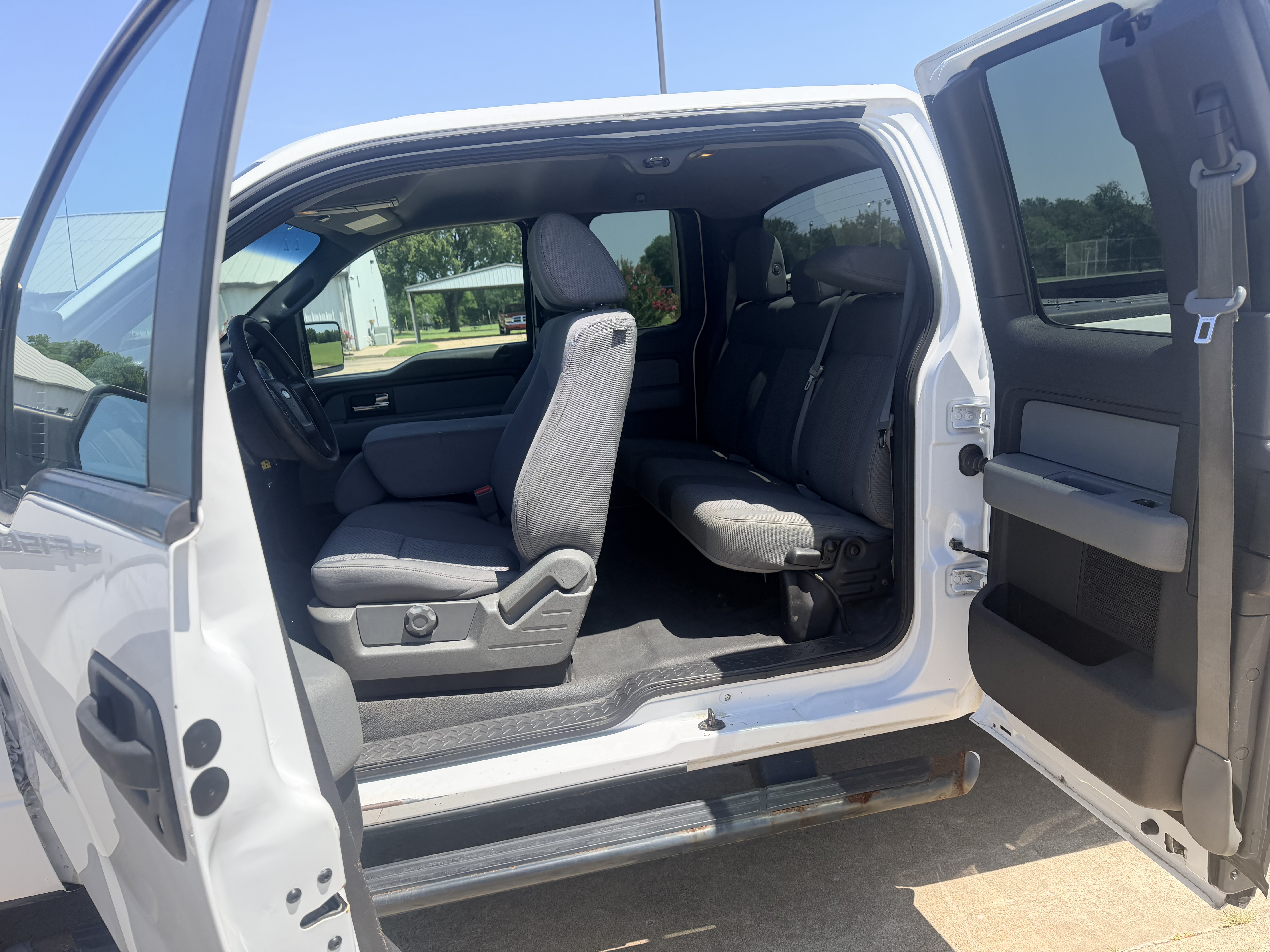 Used 2014 Ford F150 4x4 Regular Cab XL image 16