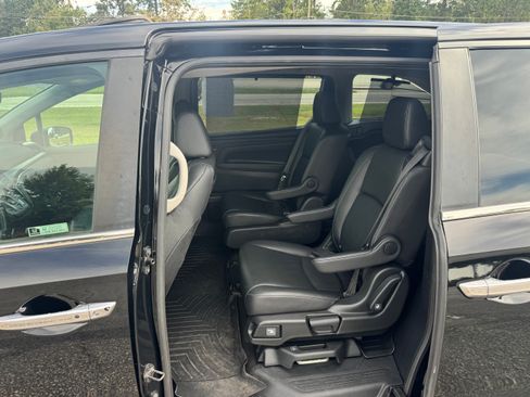 Used 2021 Honda Odyssey Touring image 14