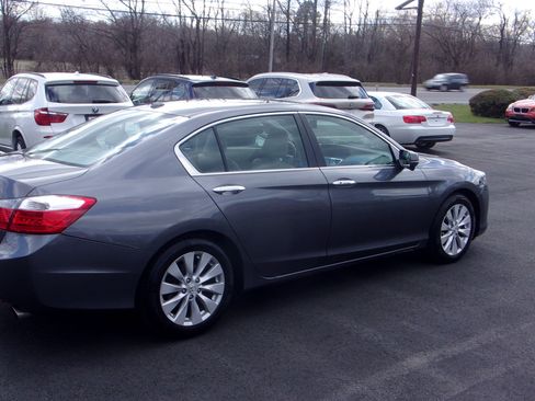Used 2015 Honda Accord EX-L image 12