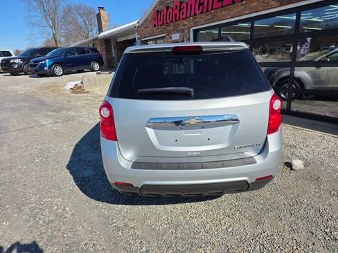 Used 2010 Chevrolet Equinox LT image 4