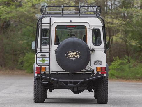 Used 1993 Land Rover Defender 110 image 4