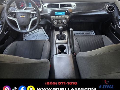 Used 2015 Chevrolet Camaro LS Coupe RWD image 9