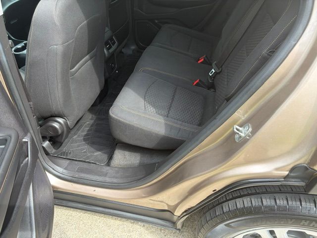 Used 2018 GMC Terrain AWD SLE image 12