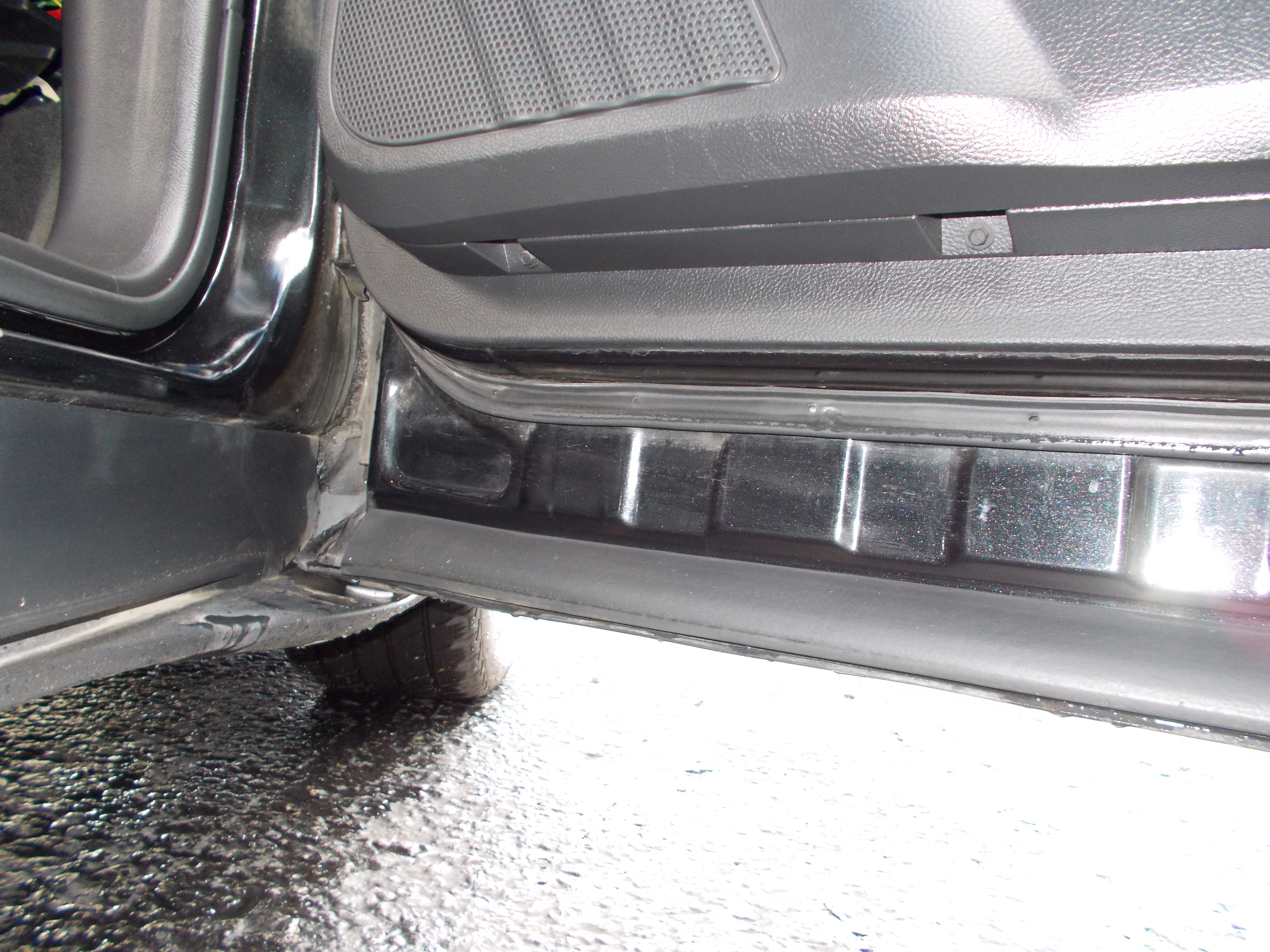 Used 2011 Ford Taurus Limited FWD image 21