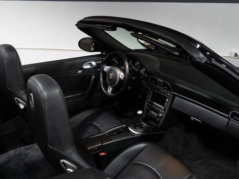 Used 2009 Porsche 911 Carrera 4S AWD/4WD image 24