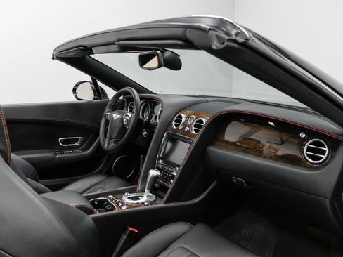 Used 2013 Bentley Continental GTC image 45