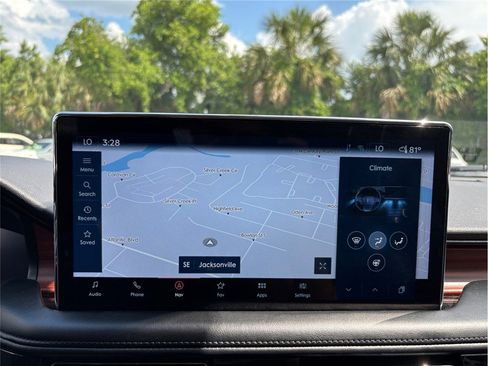 Used 2021 Lincoln Nautilus Reserve image 31