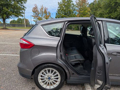 Used 2013 Ford C-MAX Energi SEL image 13