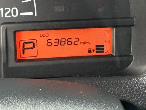 Used 2020 Nissan NV200 S FWD image 9