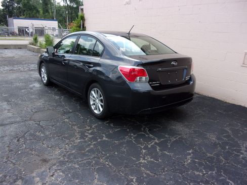 Used 2012 Subaru Impreza 2.0i image 6