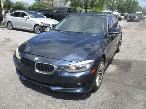 Used 2015 BMW 328i image 3