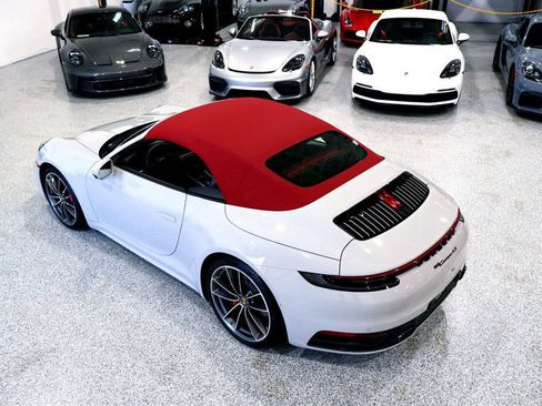 Used 2024 Porsche 911 Carrera 4S AWD/4WD image 14