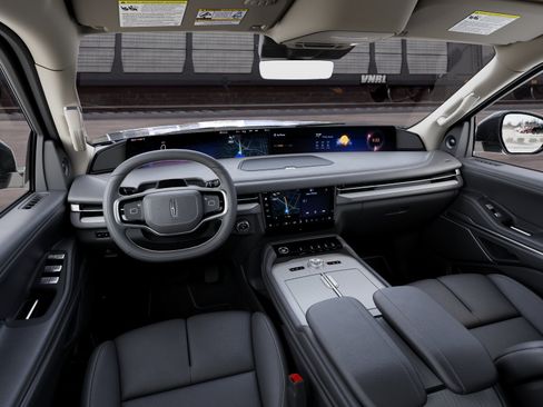 New 2027 Lincoln Navigator Premiere AWD/4WD image 9