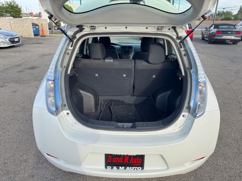 Used 2013 Nissan Leaf S image 23