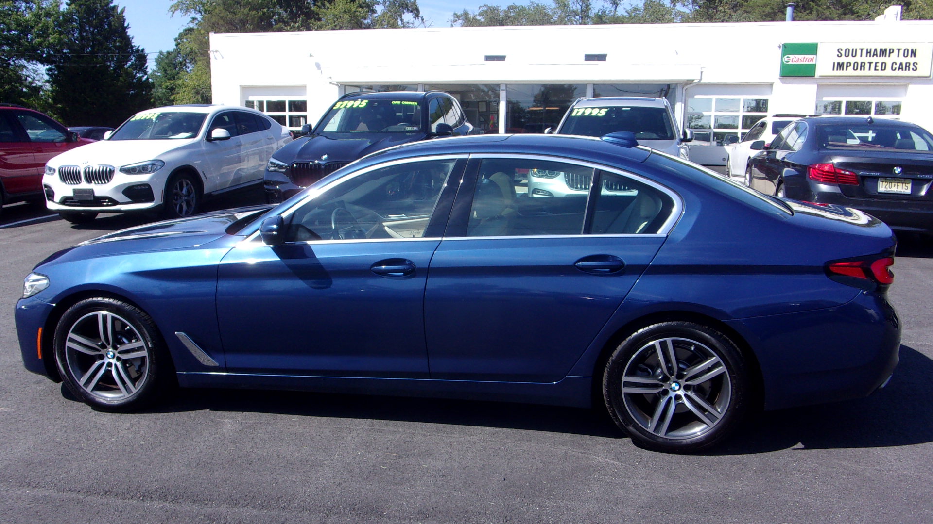 Used 2021 BMW 530i xDrive AWD/4WD image 4