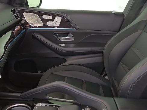 Used 2023 Mercedes-Benz GLE 63 AMG S image 26