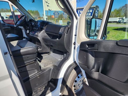 Used 2021 RAM ProMaster 1500 image 12