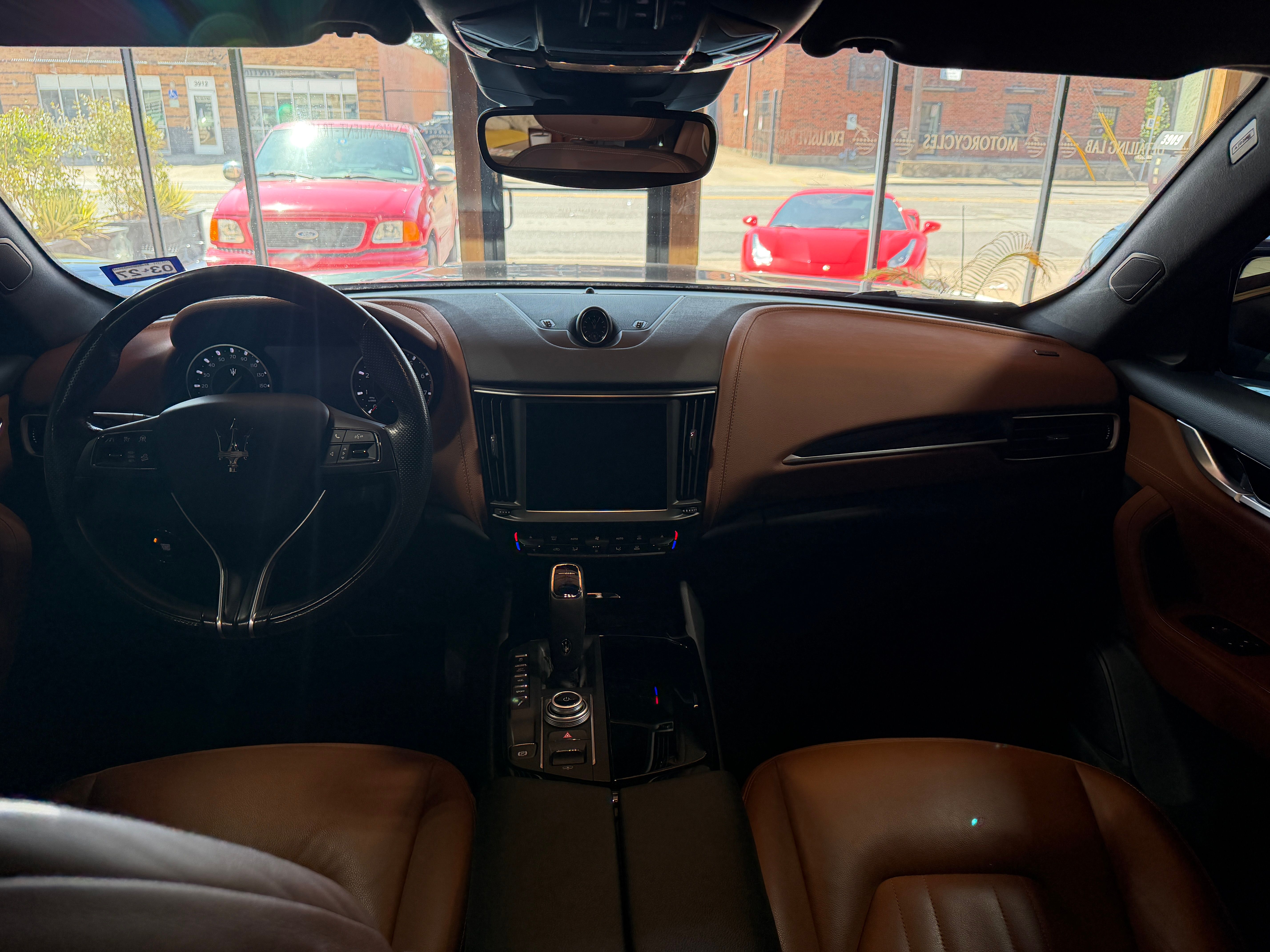 Used 2022 Maserati Levante GT AWD/4WD image 29