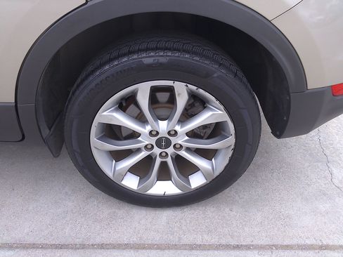 Used 2015 Lincoln MKC FWD image 40