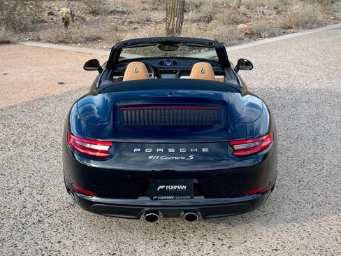 Used 2017 Porsche 911 Carrera S Cabriolet RWD image 36