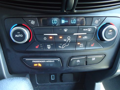 Used 2018 Ford Escape 4WD SE image 13
