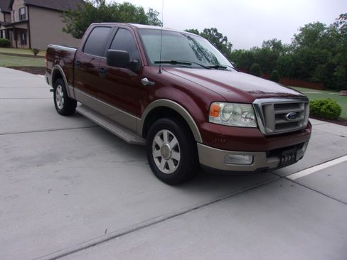 Used 2005 Ford F150 King Ranch image 2