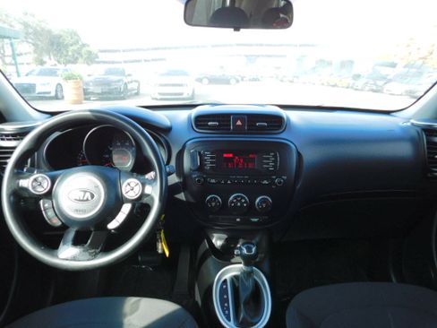 Used 2014 Kia Soul image 13