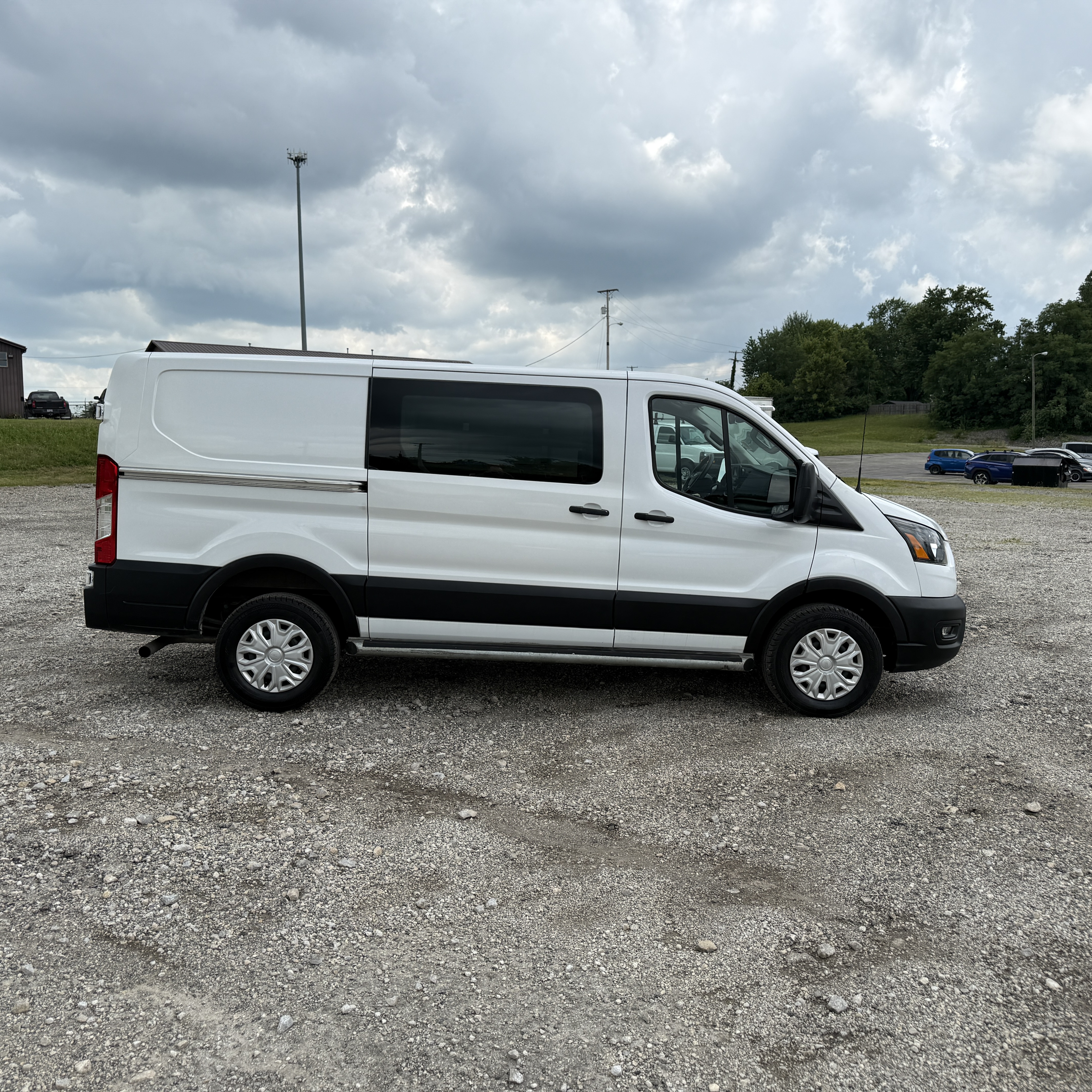 Used 2024 Ford Transit 250 Low Roof RWD image 2