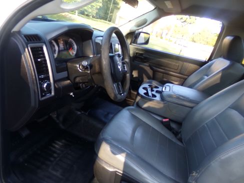 Used 2016 RAM 1500 Regular Cab Tradesman RWD image 15