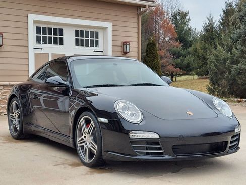 Used 2009 Porsche 911 Carrera 4S image 6