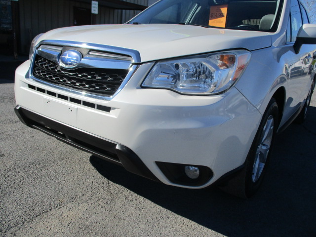 Used 2015 Subaru Forester 2.5i Limited AWD/4WD image 9