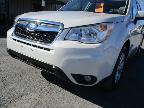 Used 2015 Subaru Forester 2.5i Limited image 9