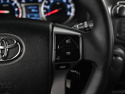 Used 2018 Toyota 4Runner SR5 image 36