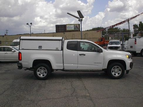 Used 2022 Chevrolet Colorado W/T image 3