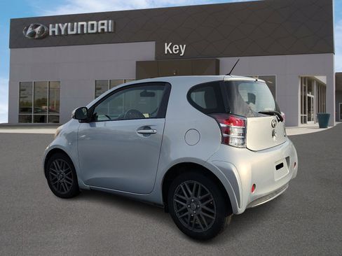 Used 2014 Scion iQ 10 Series image 5
