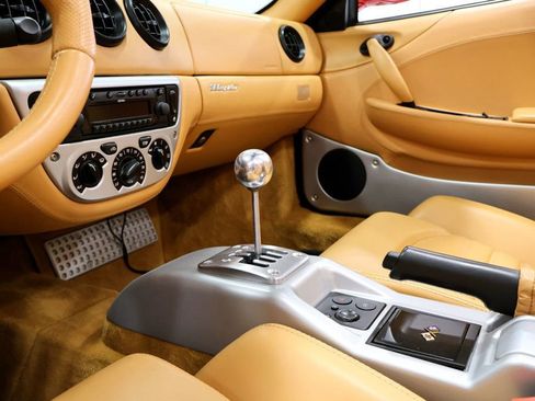 Used 2002 Ferrari 360 Spider image 31