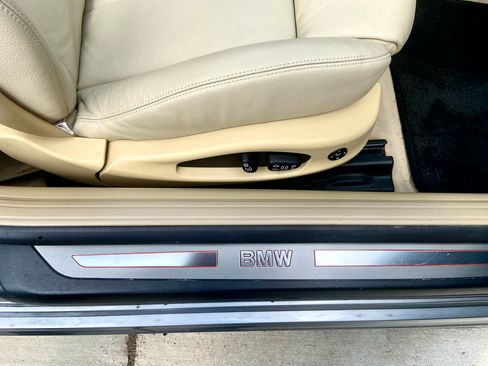 Used 2006 BMW 650i Convertible RWD image 35