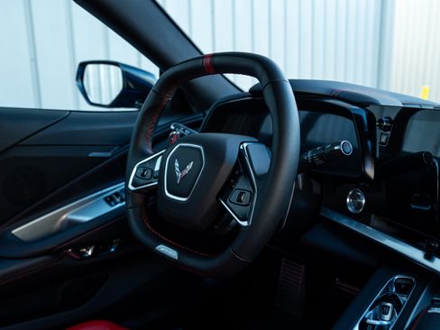 Used 2024 Chevrolet Corvette Z06 image 12