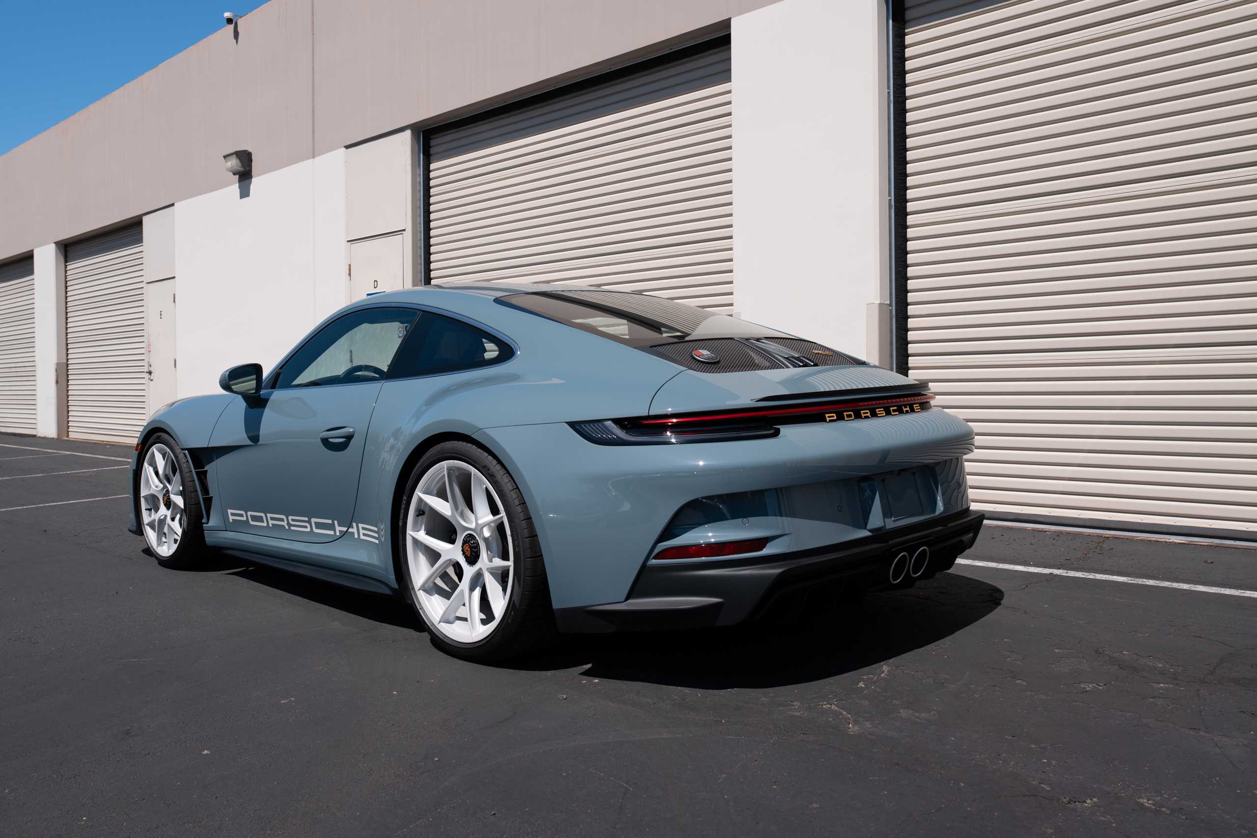 Used 2024 Porsche 911 S/T RWD image 85