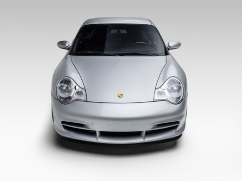 Used 2004 Porsche 911 GT3 RWD image 19